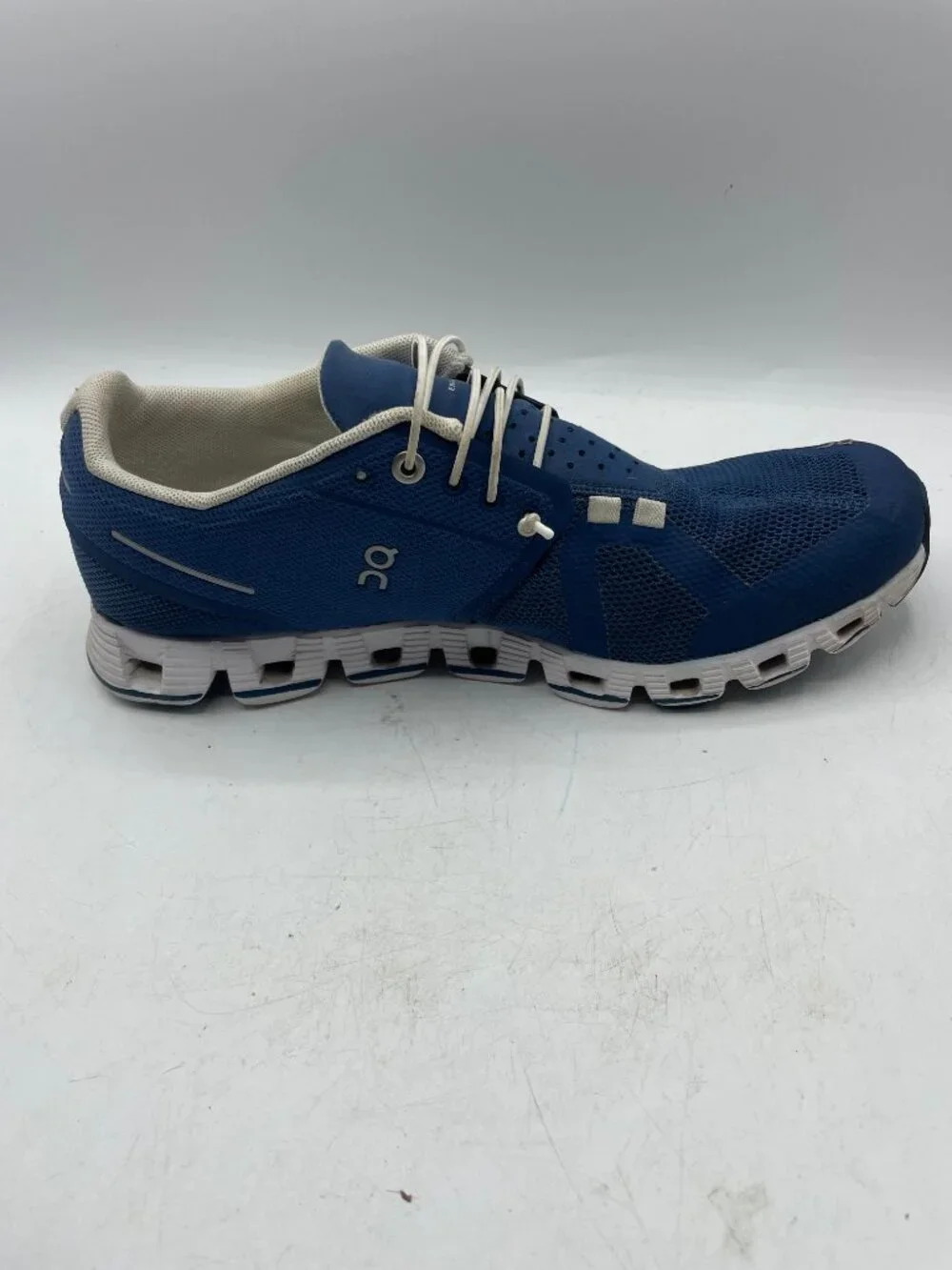 ON Women's Cloud 5 Navy Bleu White Running Sneakers Shoes Size 8.5